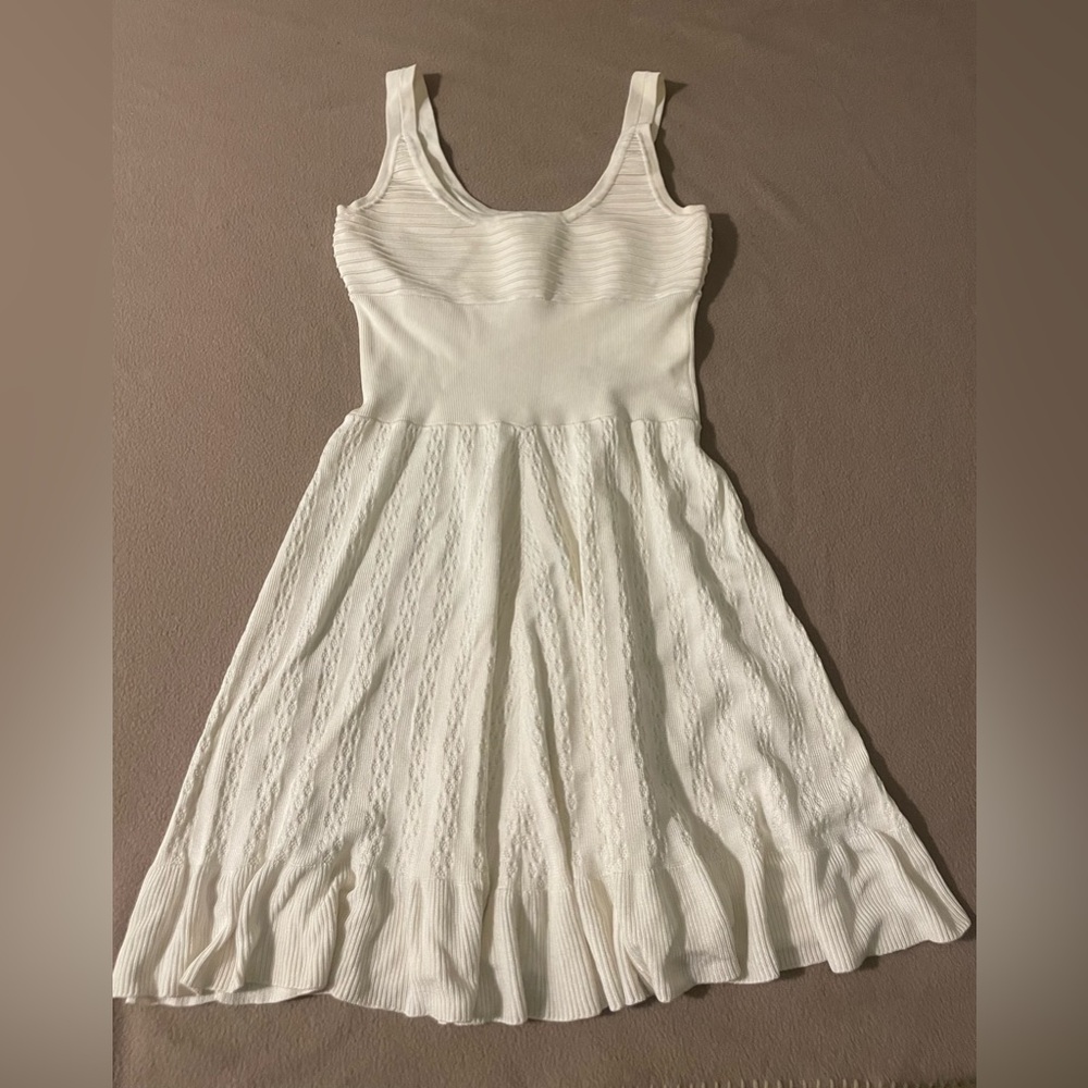 Guess white flowy dress